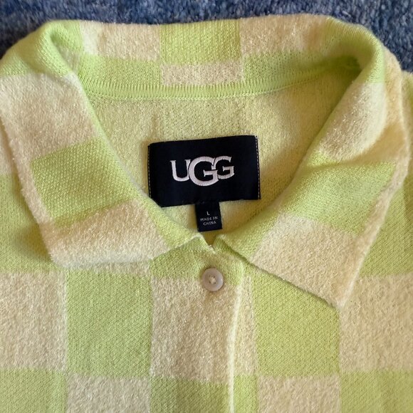 UGG Lime Green Terry Cloth Short Sleeve Shirt - Picture 2 of 3